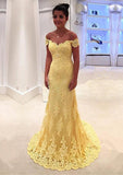 A-Line/Princess Sleeveless Off-The-Shoulder Sweep Train Lace Prom Dress With Appliqued - dennisdresses