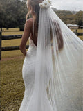 One-tier Vintage Style / Pearls Wedding Veil Cathedral Veils with Faux Pearl 110.24 in (280cm) Tulle